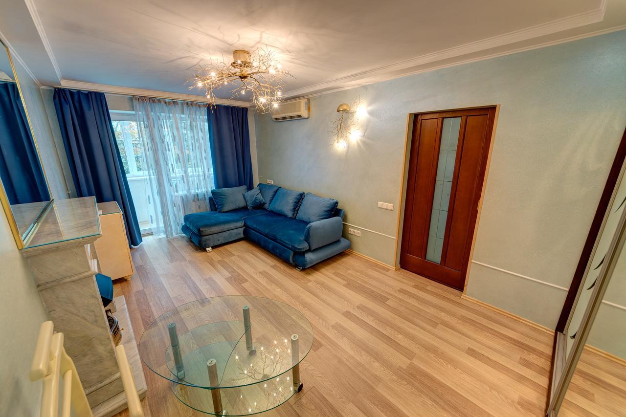 Apartamenty Na Dragomirova 10A Kyjev Exteriér fotografie